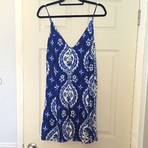 Blue and White Patterned Dress L